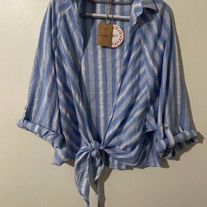 Umgee Large Blue and White Shirt